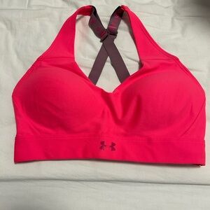 Under Armour Women's Bright hot Pink Sports Bra xs